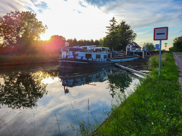 Péniche Bonne Chance - Eckwersheim Péniche Bonne Chance - Eckwersheim